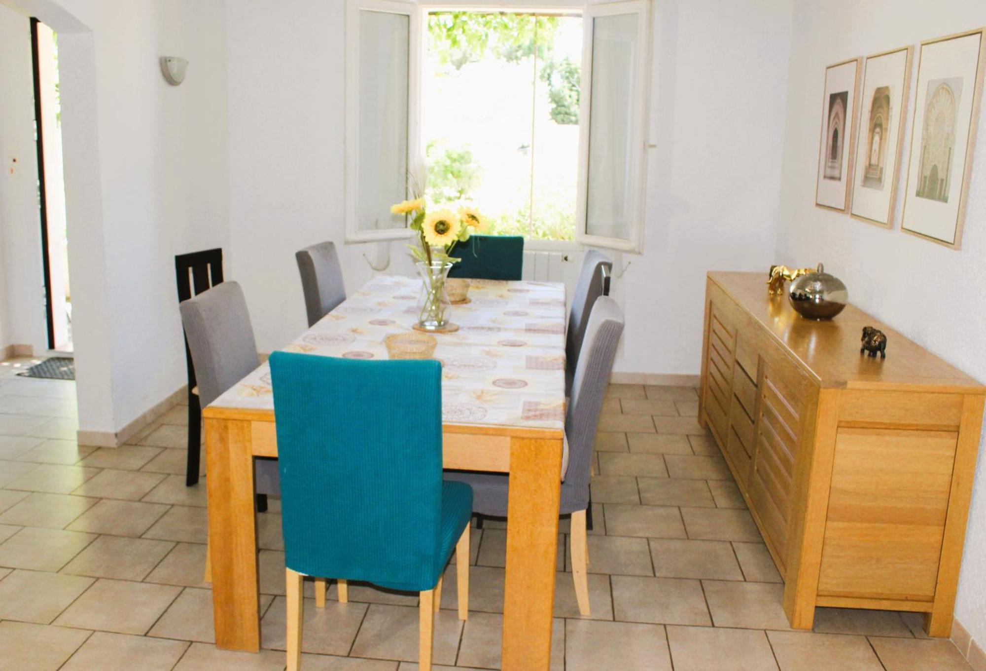 Mas La Gentille ,,, A La Campagne , Beautiful Outdoor , Swimming Pool , Pool House , Nice Green Garden , Bbq ,,, Only For You , Pour Passer Un Sejour Inoubliable Pernes-les-Fontaines Luaran gambar