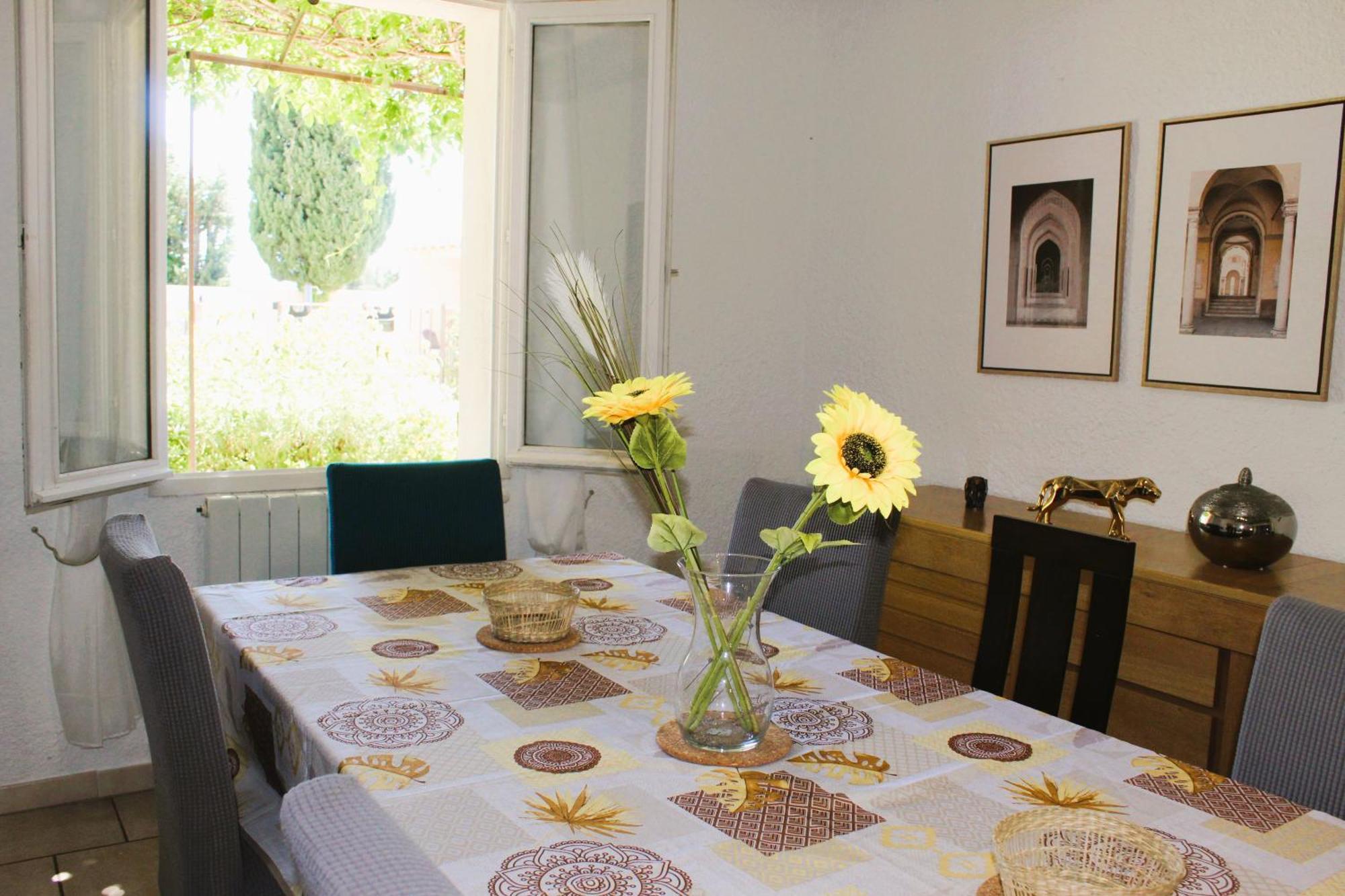Mas La Gentille ,,, A La Campagne , Beautiful Outdoor , Swimming Pool , Pool House , Nice Green Garden , Bbq ,,, Only For You , Pour Passer Un Sejour Inoubliable Pernes-les-Fontaines Luaran gambar