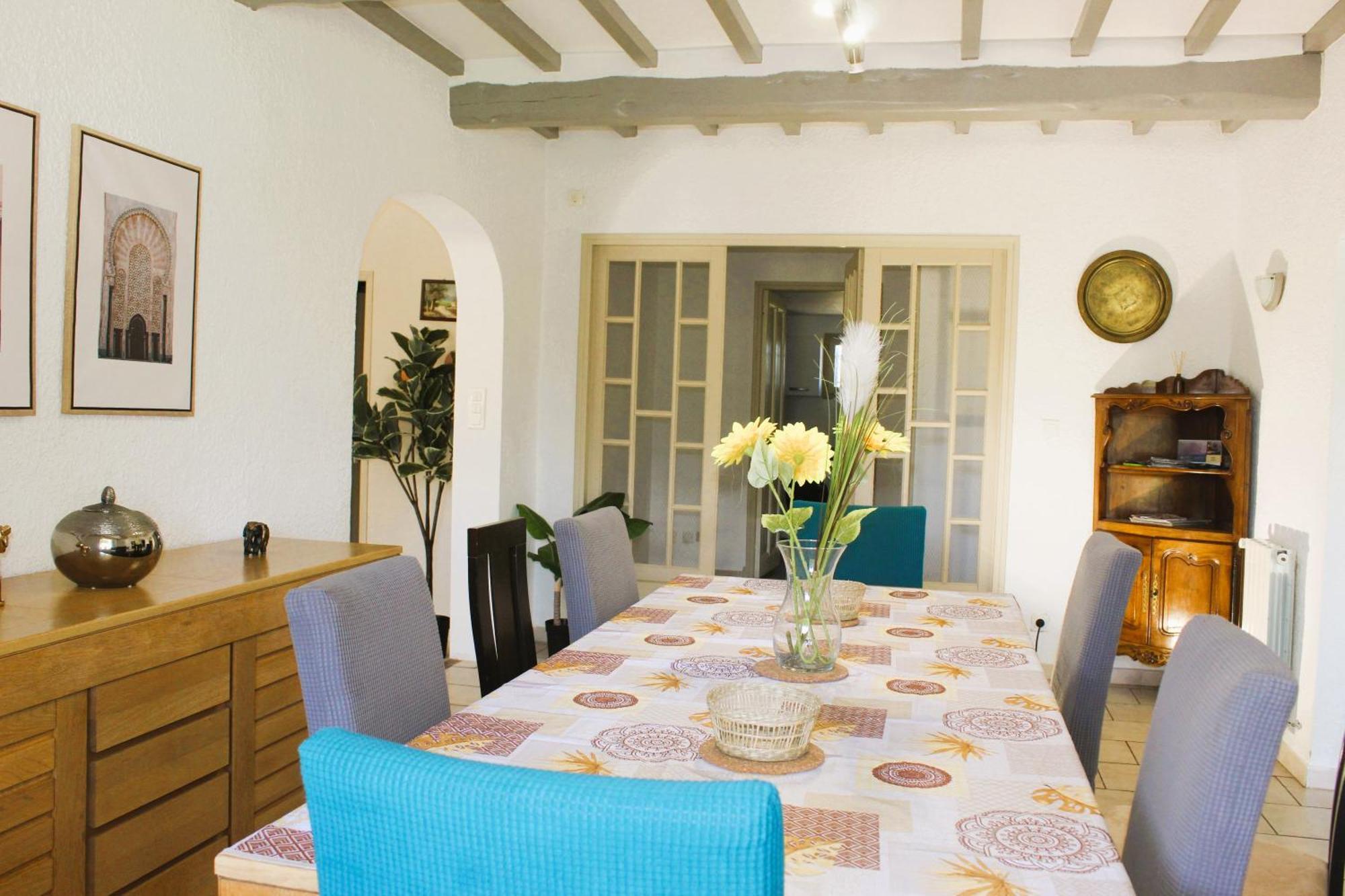 Mas La Gentille ,,, A La Campagne , Beautiful Outdoor , Swimming Pool , Pool House , Nice Green Garden , Bbq ,,, Only For You , Pour Passer Un Sejour Inoubliable Pernes-les-Fontaines Luaran gambar