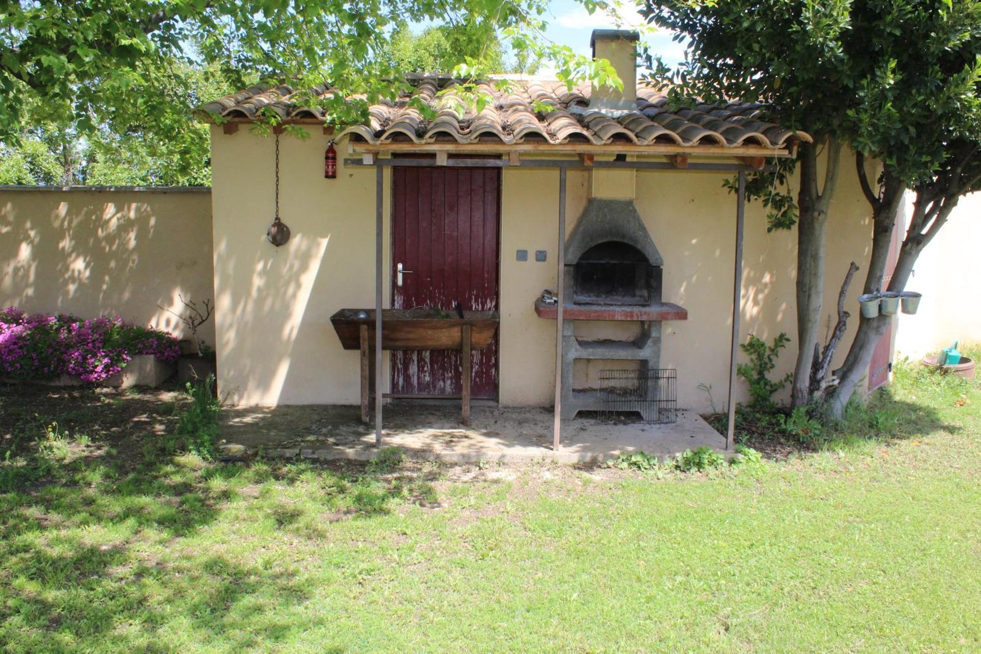 Mas La Gentille ,,, A La Campagne , Beautiful Outdoor , Swimming Pool , Pool House , Nice Green Garden , Bbq ,,, Only For You , Pour Passer Un Sejour Inoubliable Pernes-les-Fontaines Luaran gambar