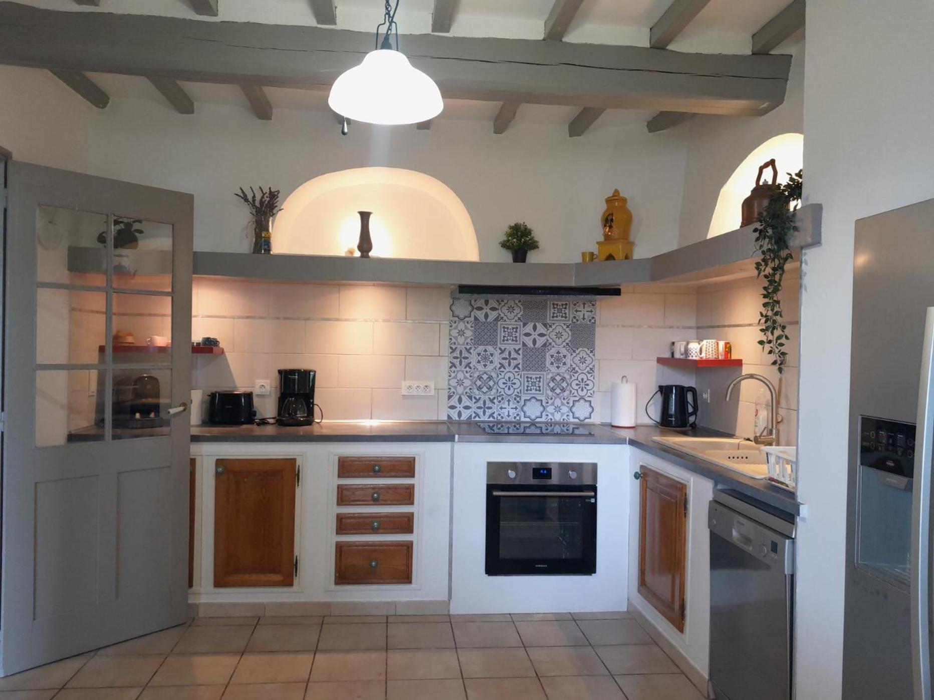 Mas La Gentille ,,, A La Campagne , Beautiful Outdoor , Swimming Pool , Pool House , Nice Green Garden , Bbq ,,, Only For You , Pour Passer Un Sejour Inoubliable Pernes-les-Fontaines Luaran gambar
